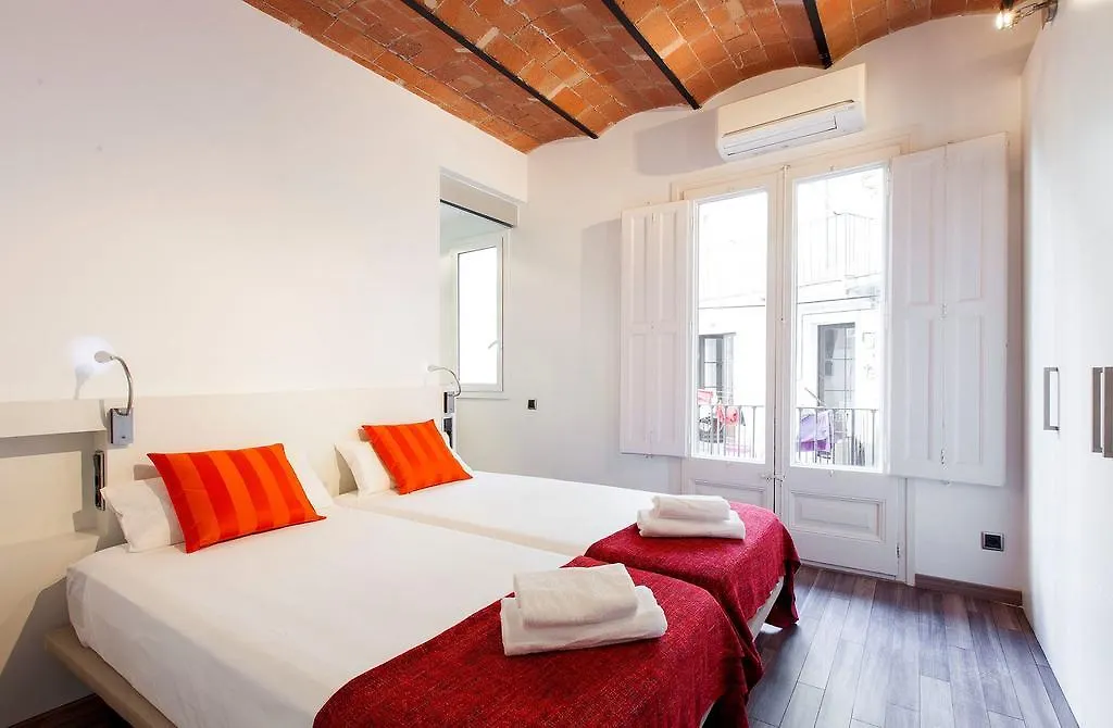 Ab Paral-Lel Spacious Apartments